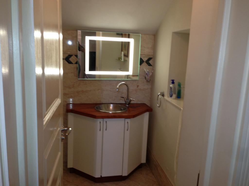 London Apartment Budva Room photo